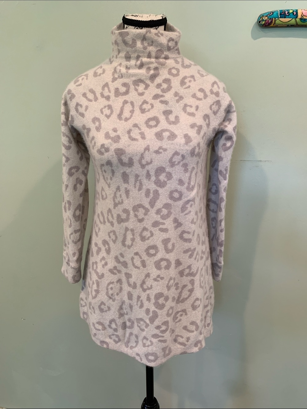 Kinross 100% Cashmere Women’s Small Leopard Print Funnel Neck Tunic Soft Sweater